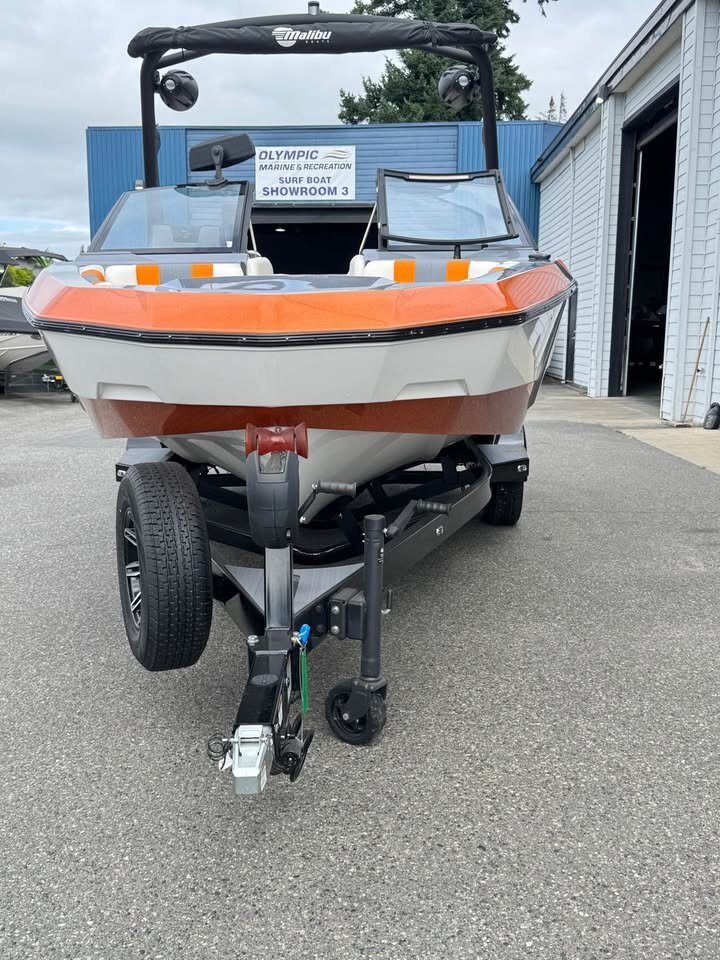 2024 Malibu Wakesetter LX ***NO PAYMENTS UNITL APRIL WITH FREE STORAGE***