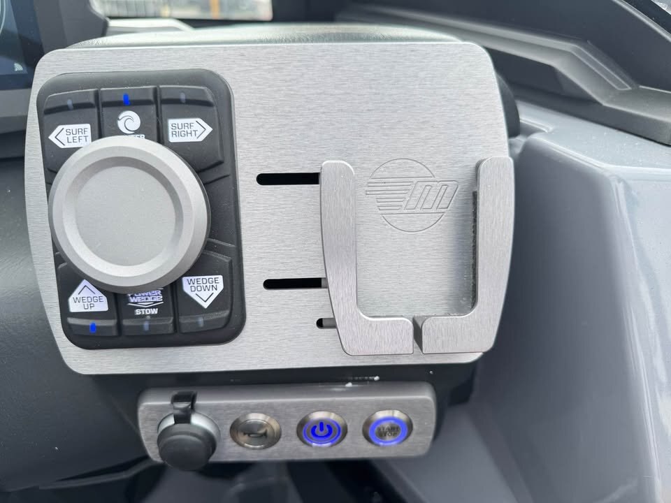 2024 Malibu Wakesetter LX ***NO PAYMENTS UNITL APRIL WITH FREE STORAGE***