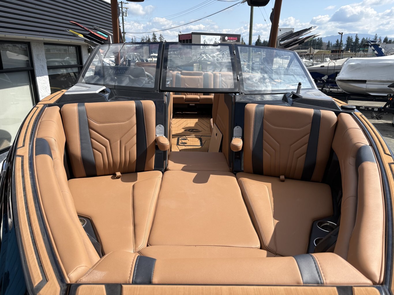 2025 Malibu Wakesetter 25 LSV ***NO PAYMENTS UNITL APRIL WITH FREE STORAGE***