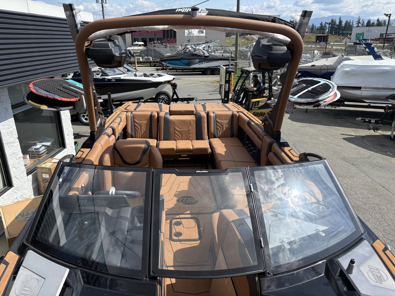 2025 Malibu Wakesetter 25 LSV ***NO PAYMENTS UNITL APRIL WITH FREE STORAGE***