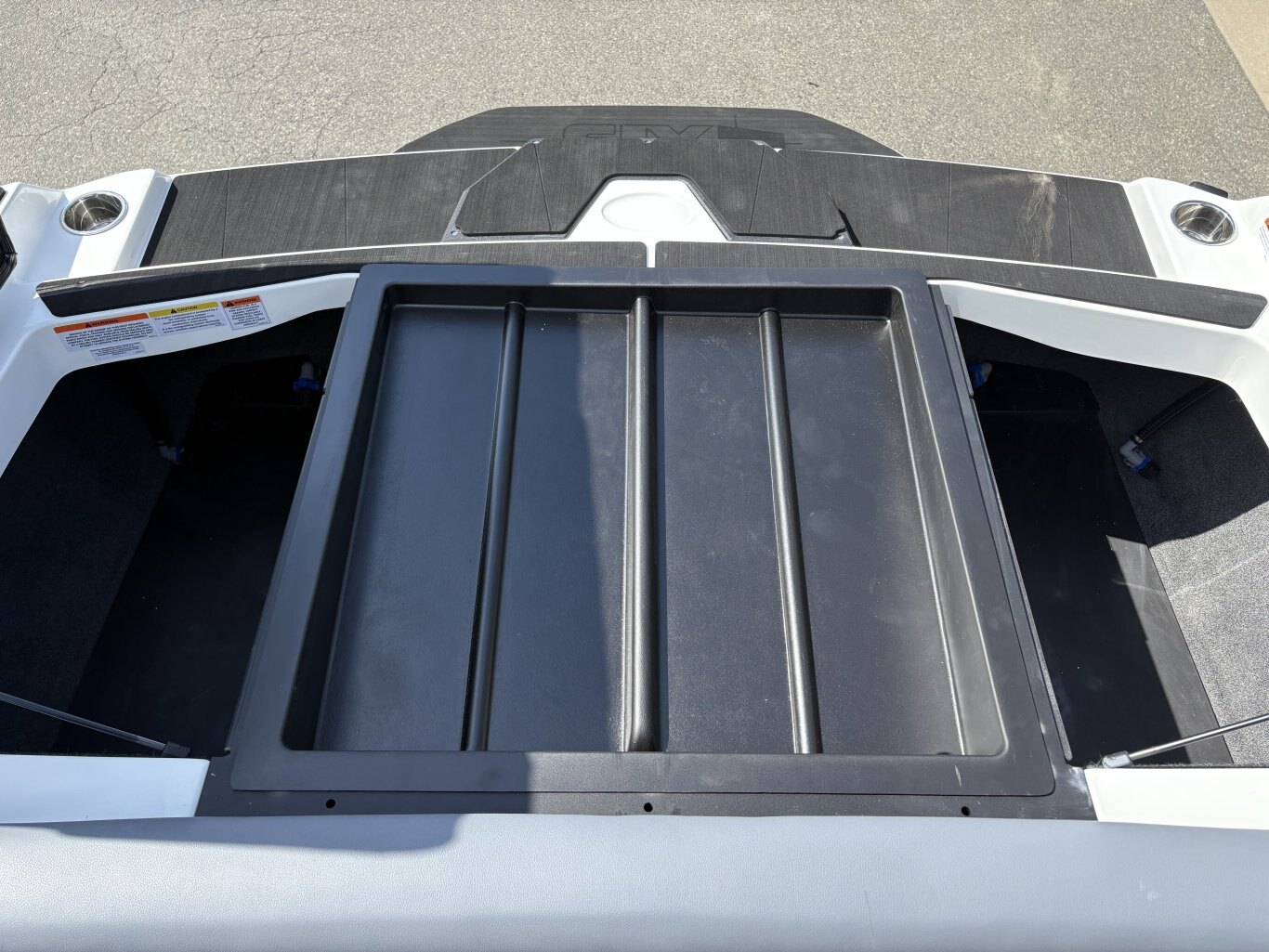 2025 AXIS A225 ***NO PAYMENTS UNITL APRIL WITH FREE STORAGE ***