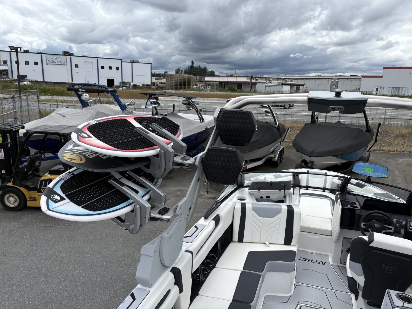 2025 Malibu Wakesetter 25 LSV ***NO PAYMENTS UNITL APRIL WITH FREE STORAGE ***