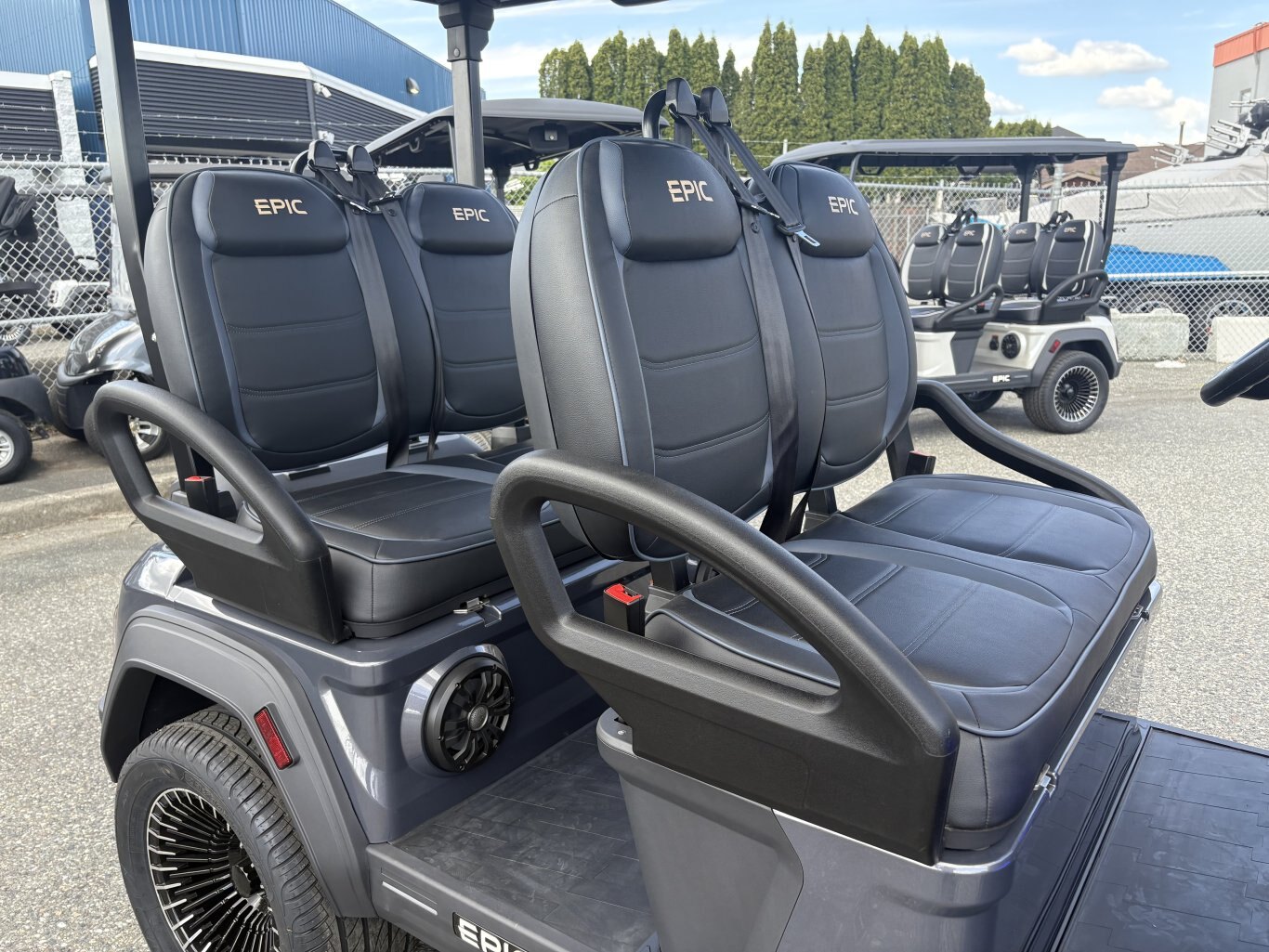 2025 EPIC FX 40 LSV Luxury 4 Passenger Street Legal Kit Golf Cart – Fully Electric & Fully Loaded! ***NO PAYMENTS UNITL APRIL WITH FREE STORAGE *****