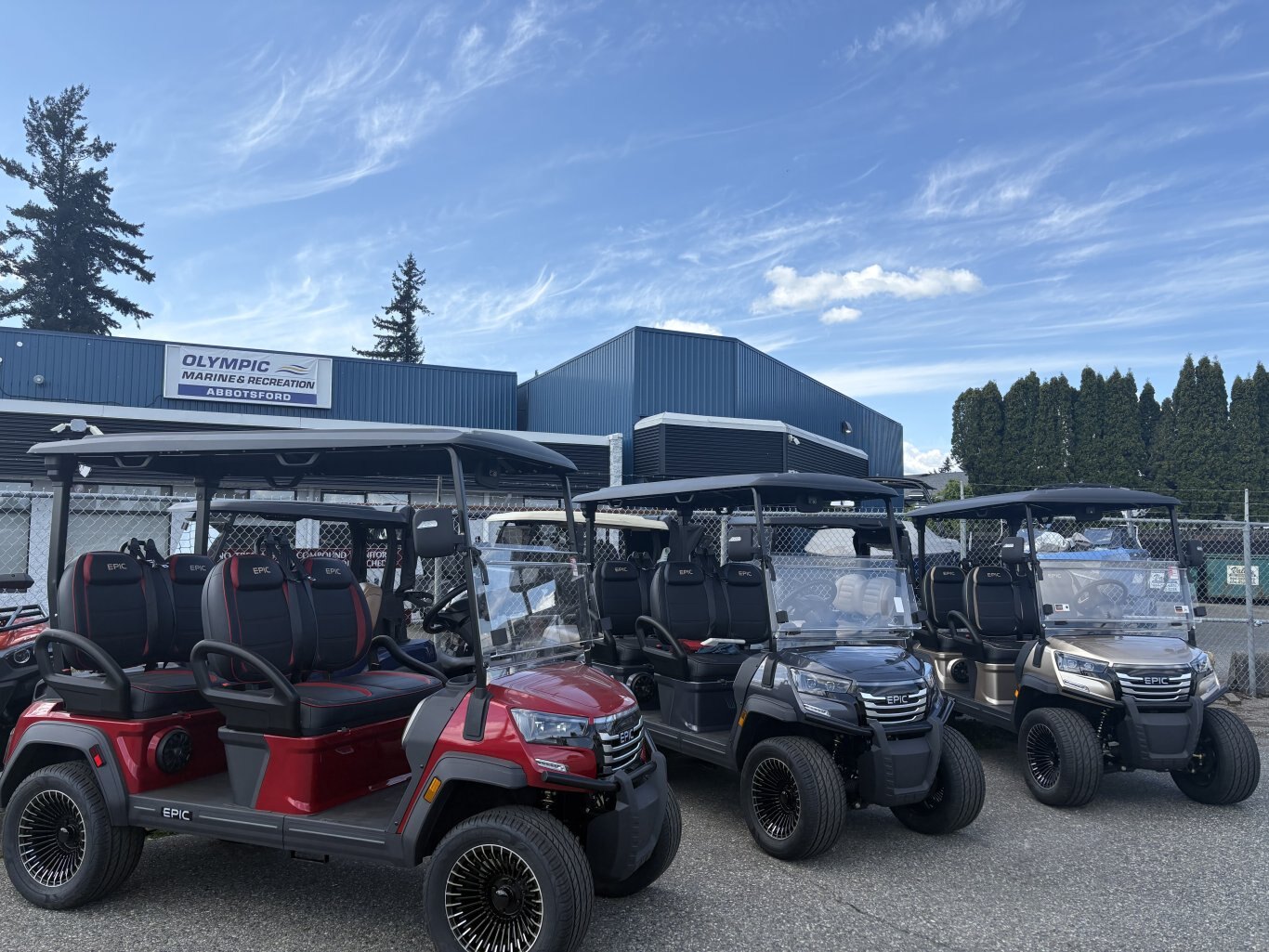 2025 EPIC FX 40 LSV Luxury 4 Passenger Street Legal Kit Golf Cart – Fully Electric & Fully Loaded! ***NO PAYMENTS UNITL APRIL WITH FREE STORAGE *****
