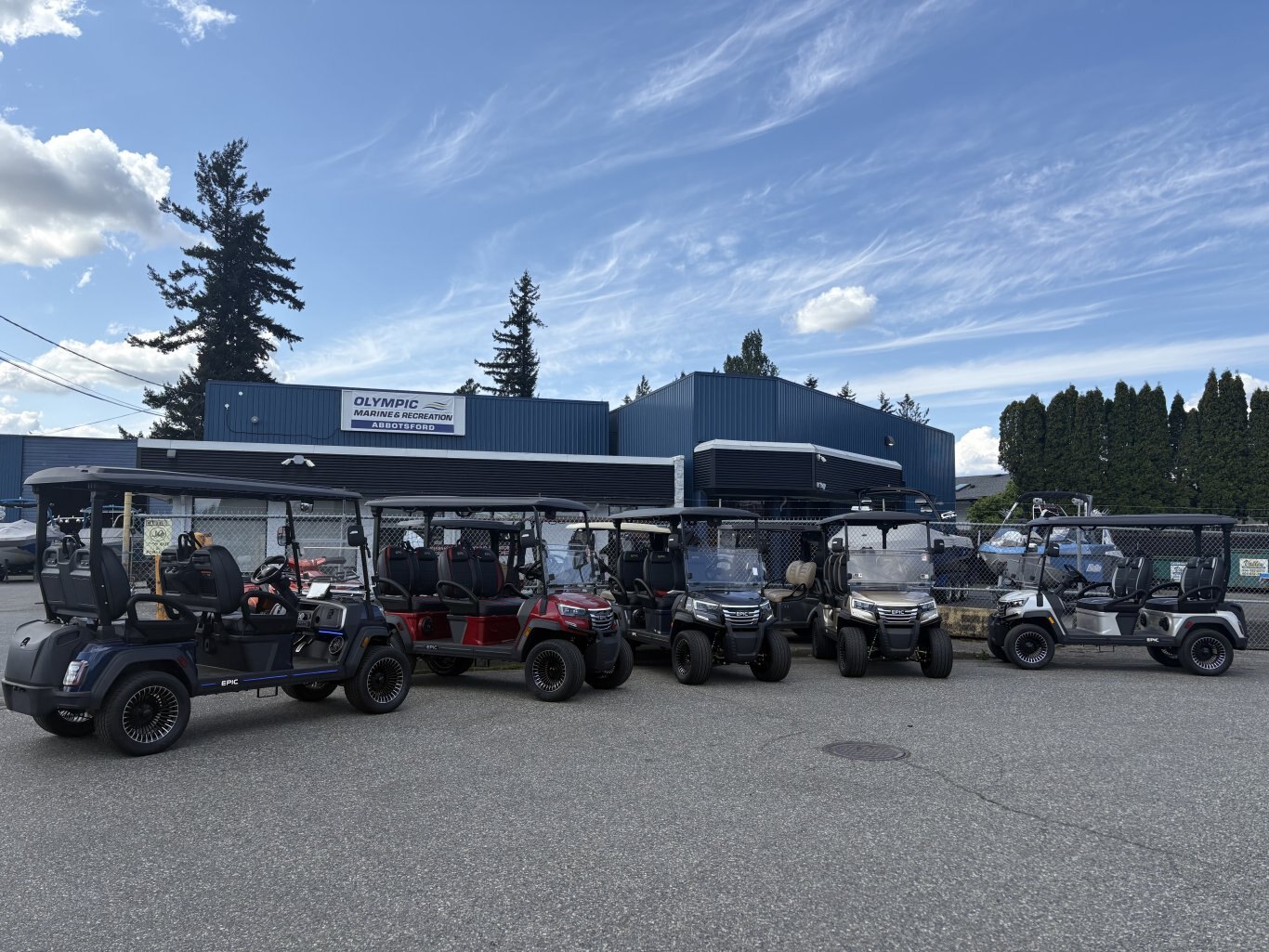 2025 EPIC FX 40 LSV Luxury 4 Passenger Street Legal Kit Golf Cart – Fully Electric & Fully Loaded! ***NO PAYMENTS UNITL APRIL WITH FREE STORAGE *****