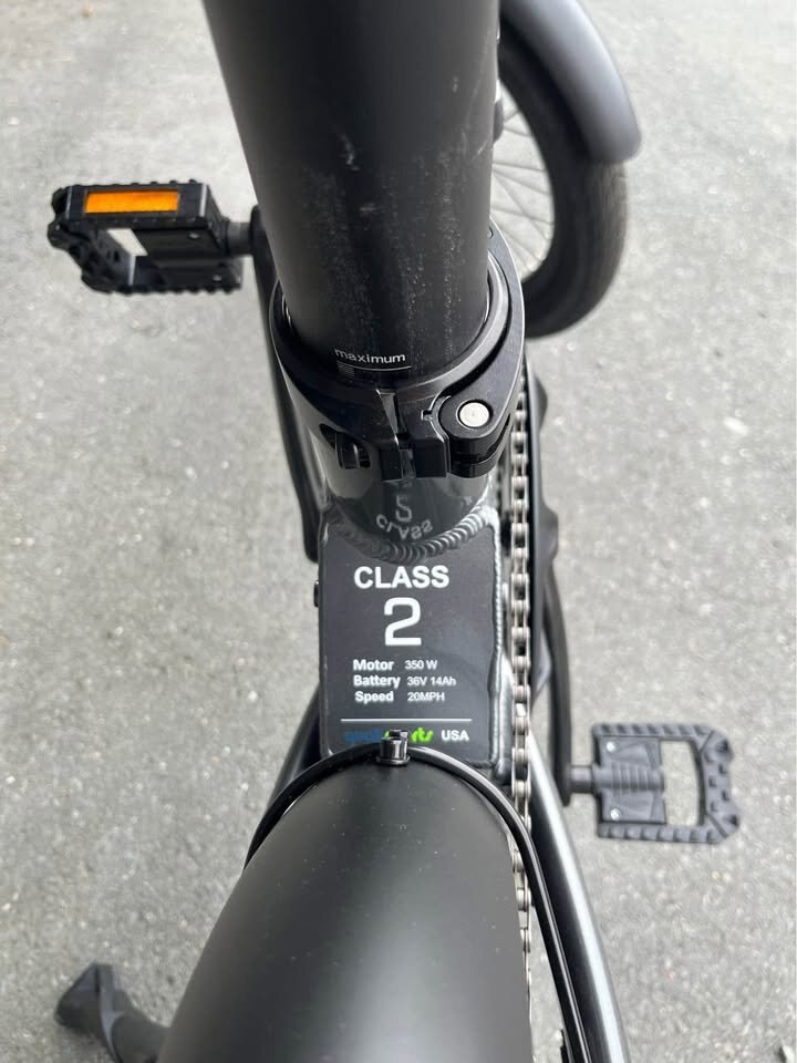 Qualisports Dolphin Folding compact E Bike