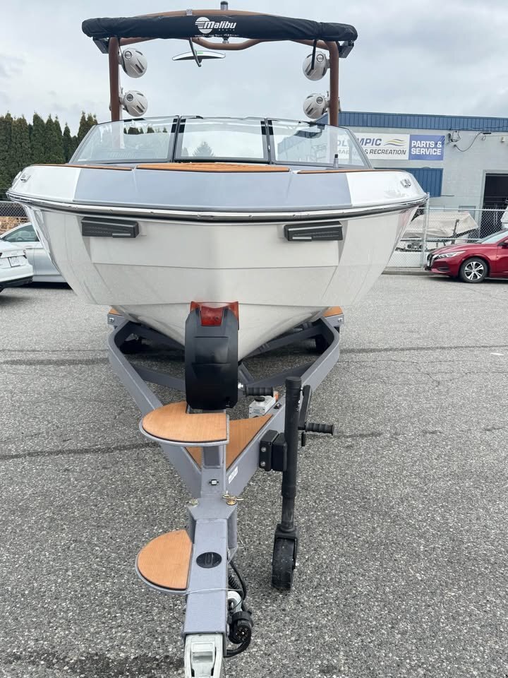 2026 MALIBU 23LSV NO PAYMENTS FOR 6 MONTHS!