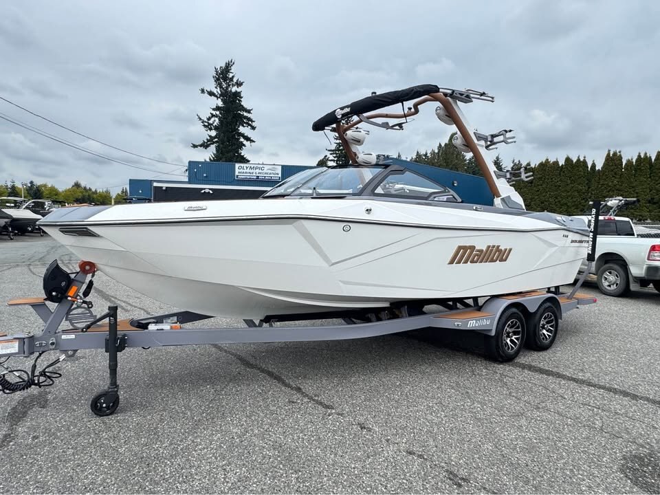 2026 MALIBU 23LSV NO PAYMENTS FOR 6 MONTHS!