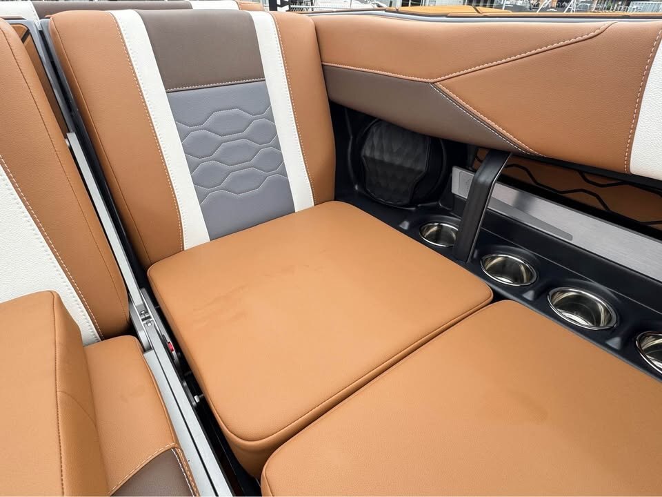 2026 MALIBU 23LSV NO PAYMENTS FOR 6 MONTHS!