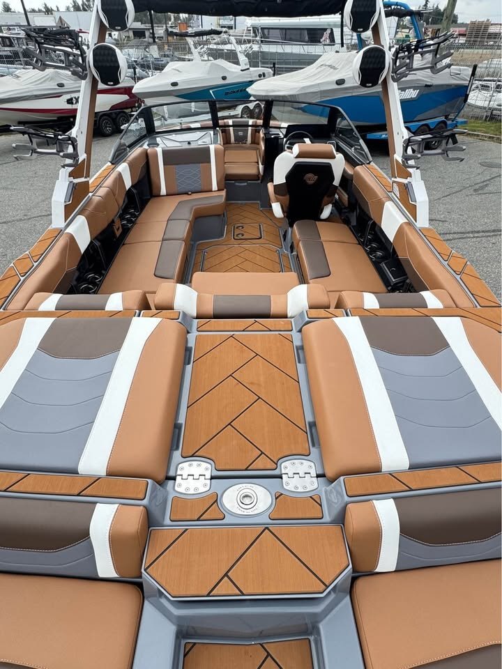 2026 MALIBU 23LSV NO PAYMENTS FOR 6 MONTHS!