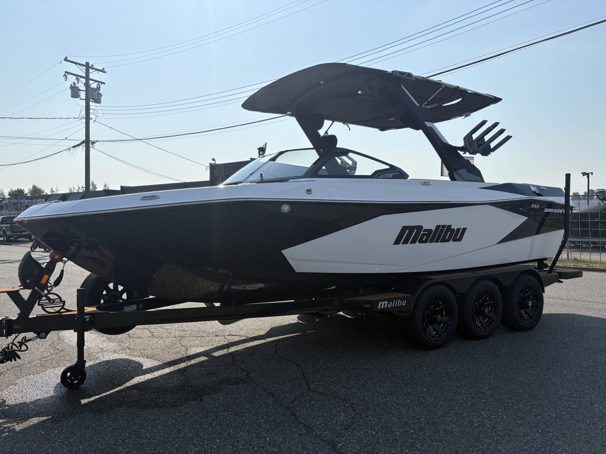 2027 MALIBU 23LSV ***FINANCING AVAILABLE***