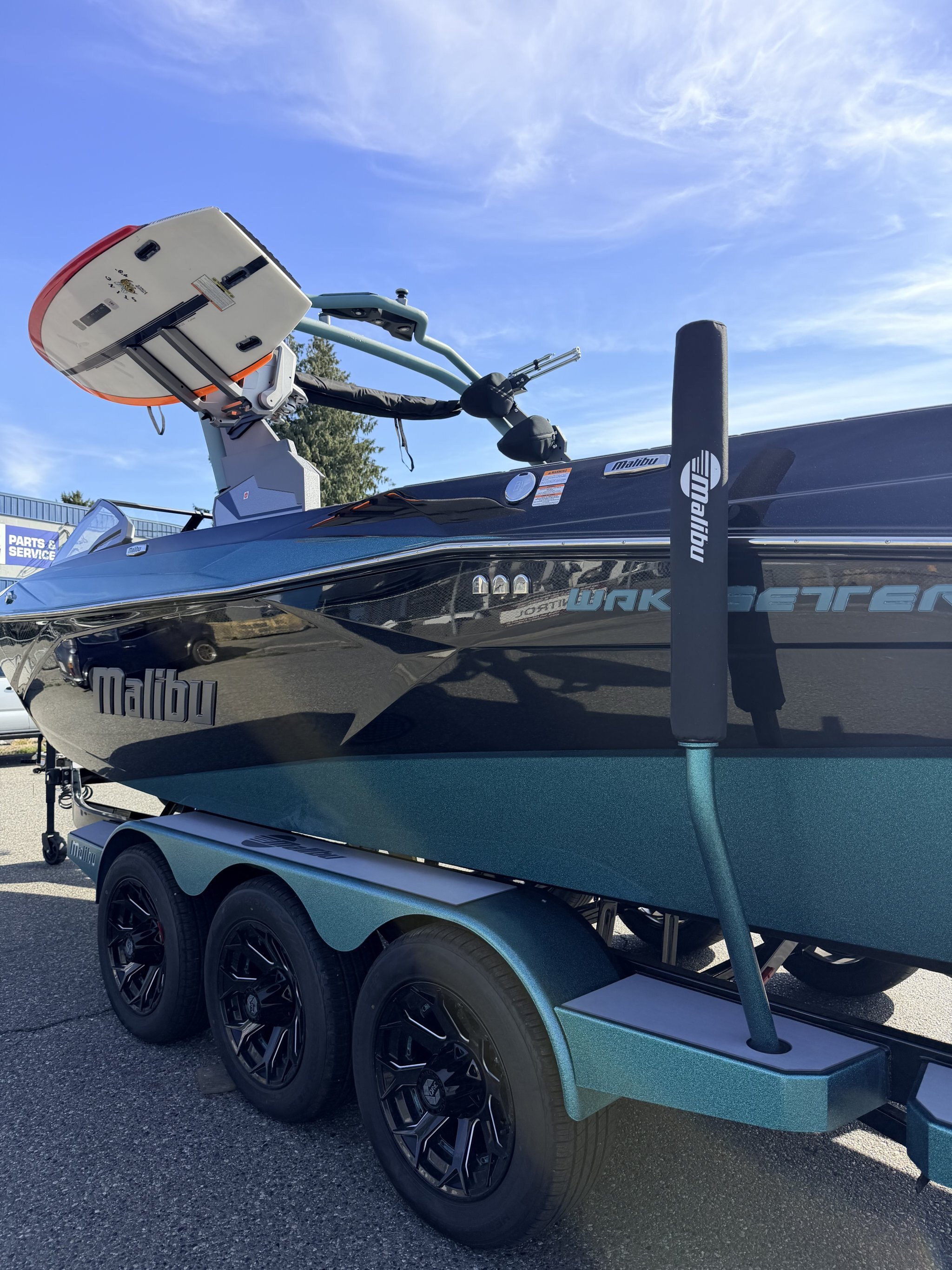 2027 MALIBU WAKSETTER 23 LSV ***FINANCING AVAILABLE***