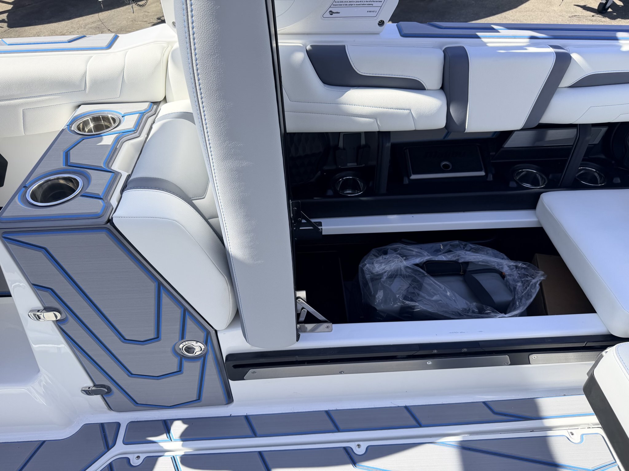 2027 MALIBU 25LSV ***FINANCING AVAILABLE***