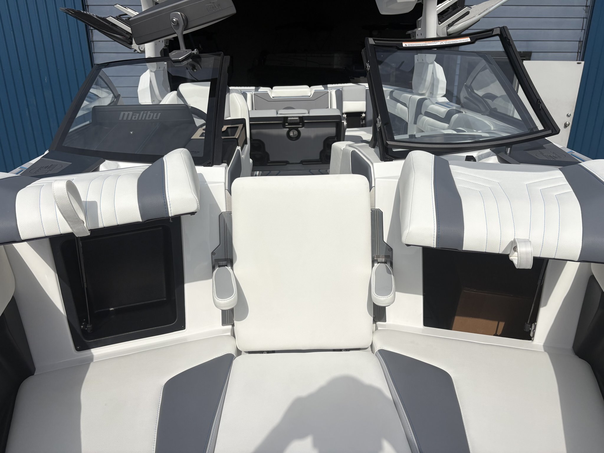 2027 MALIBU 25LSV ***FINANCING AVAILABLE***