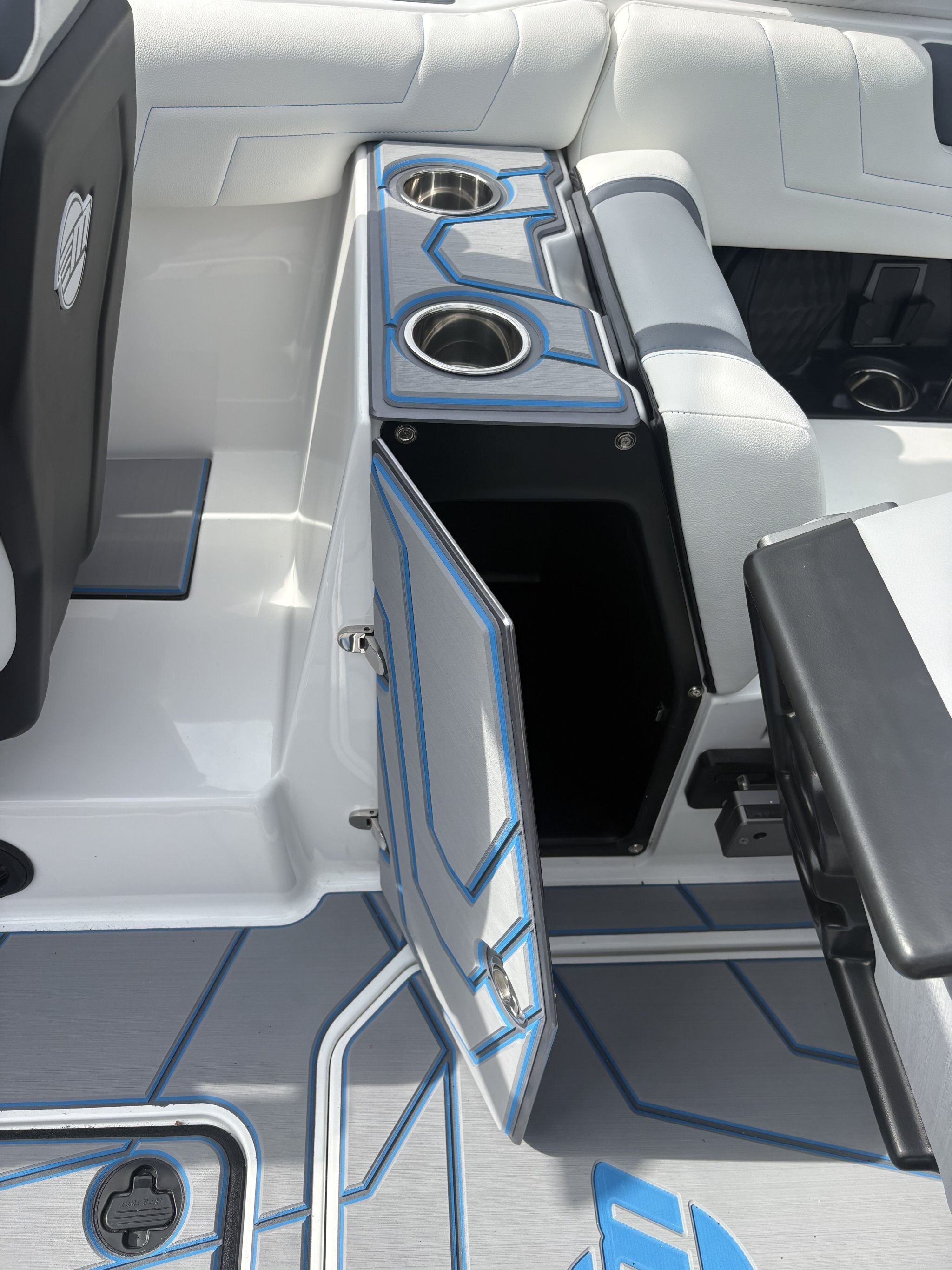 2027 MALIBU 25LSV ***FINANCING AVAILABLE***