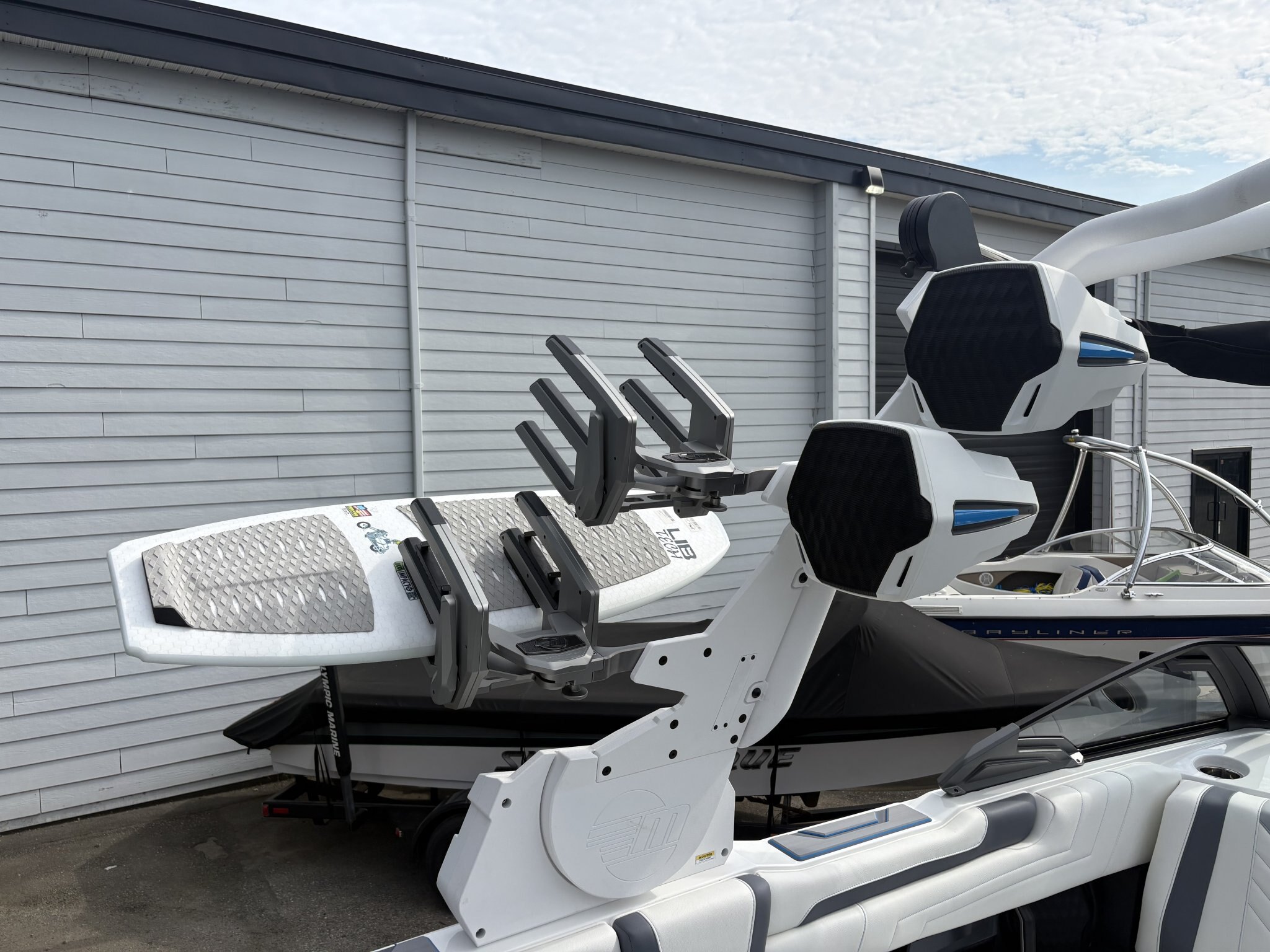 2027 MALIBU 25LSV ***FINANCING AVAILABLE***