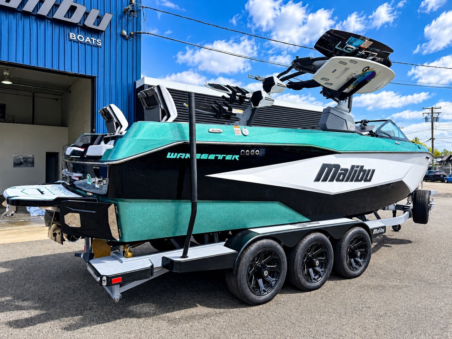 2027 MALIBU WAKESETTER 25LSV ***OCTOBER SALES EVENT***