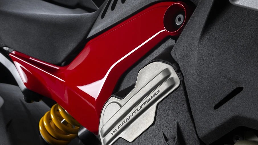 2025 Ducati Diavel V4 Black Roadster livery