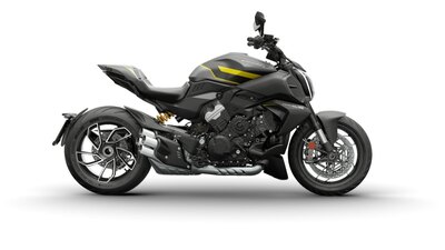 2025 Ducati Diavel V4 Black Roadster livery