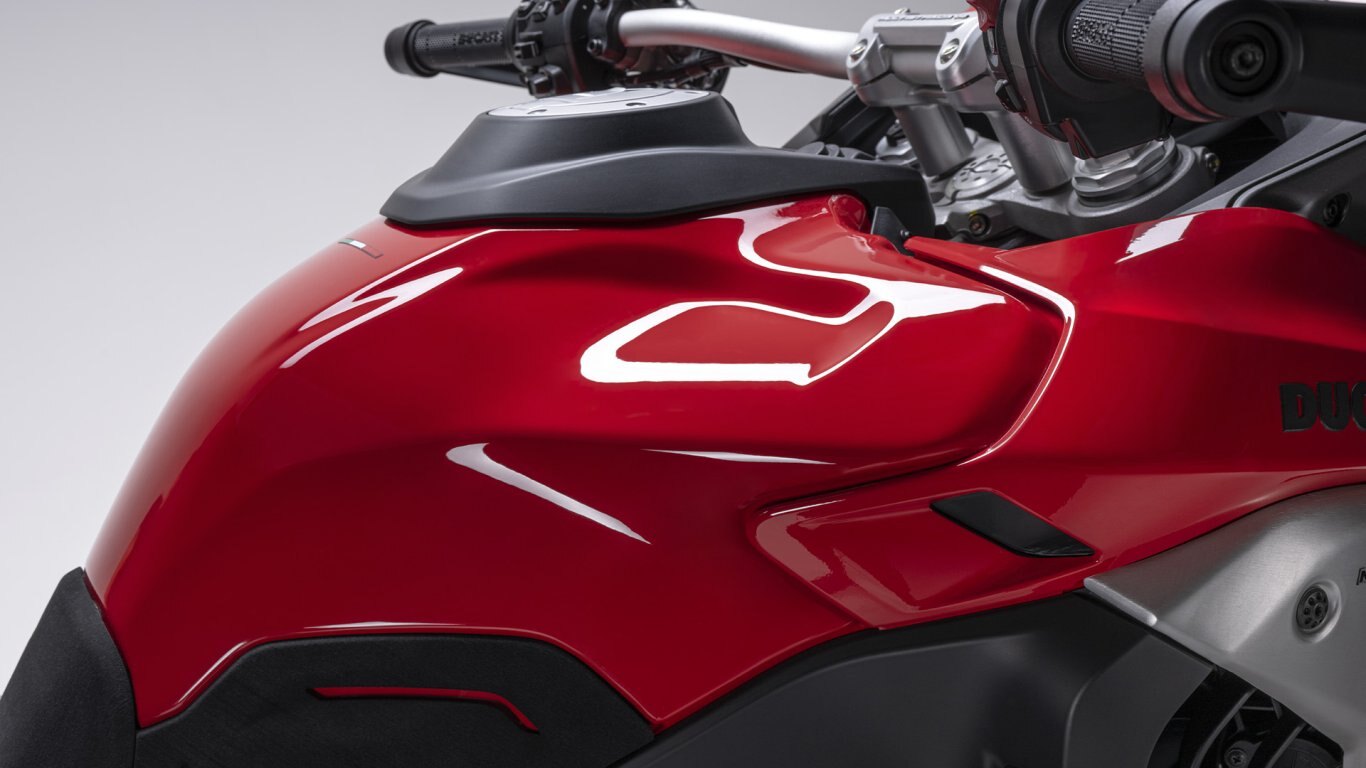 2025 Ducati Multistrada V4 Rally Ducati Red