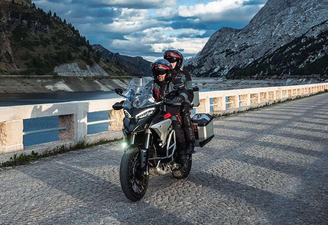 2025 Ducati Multistrada V4 Rally Ducati Red