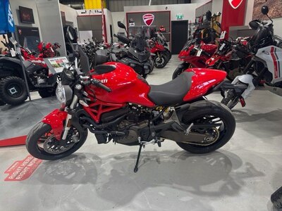 2017 Ducati Monster 821