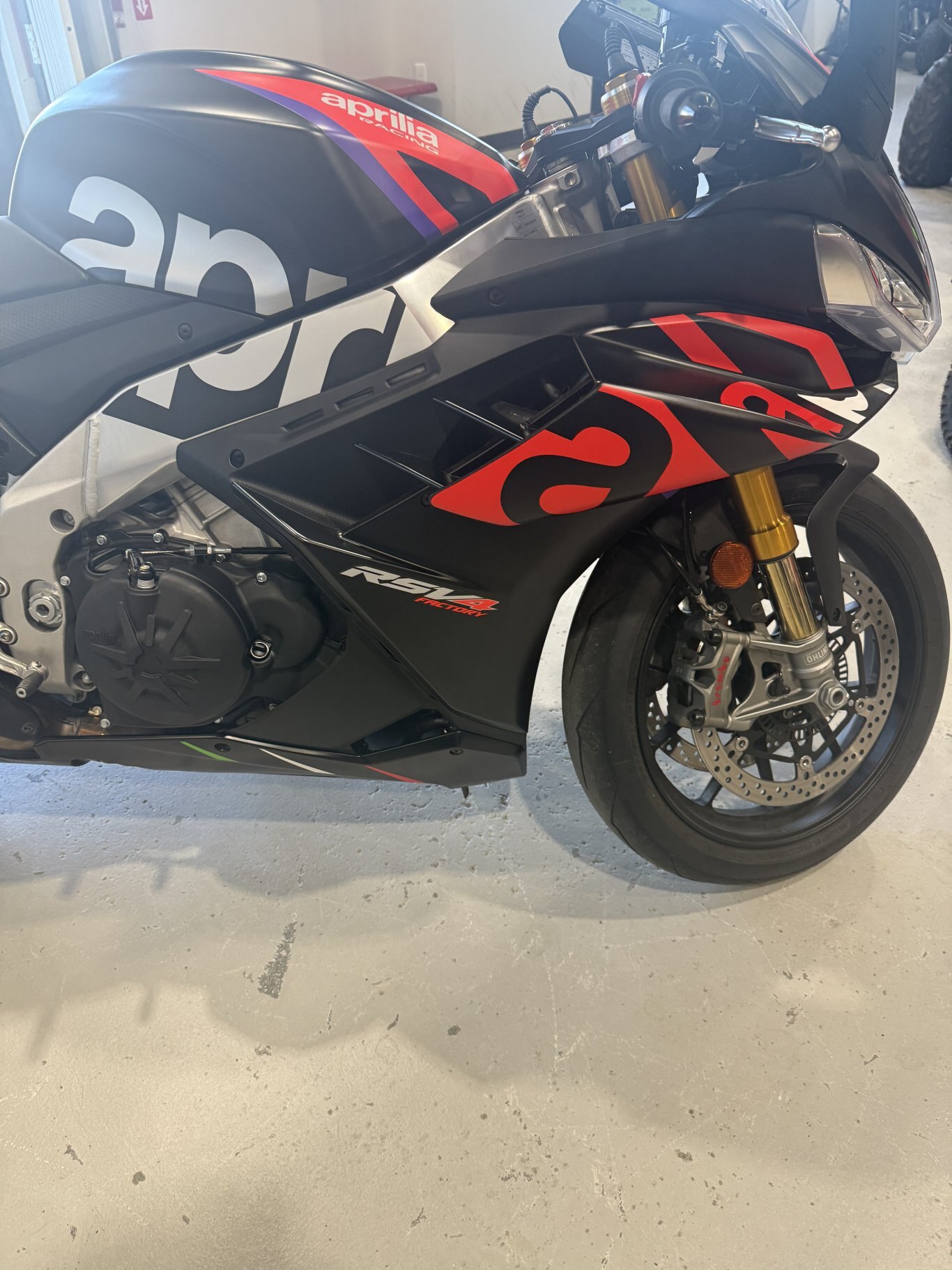 2024 Aprilia RSV4 Factory 1100
