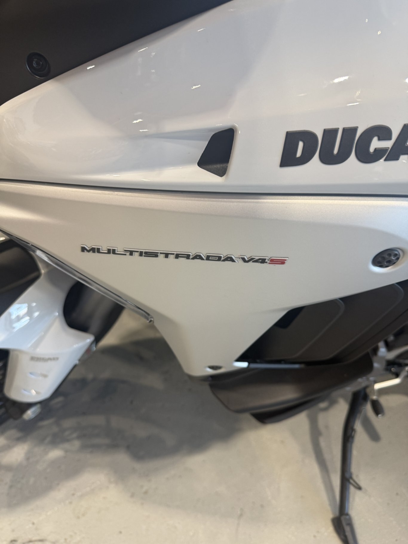 2023 Ducati Multistrada V4 S White