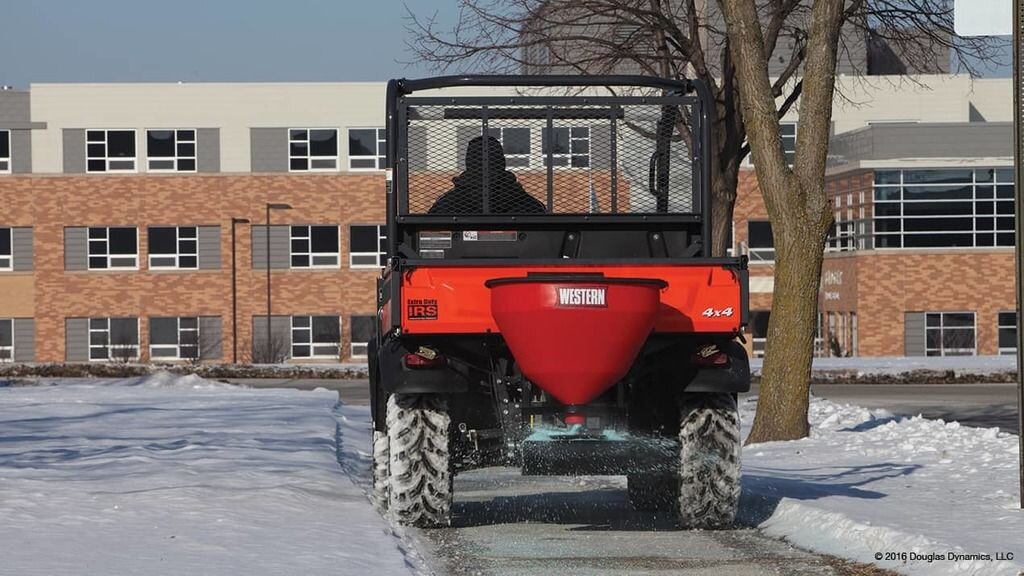2025 Western 300W Salt Spreader