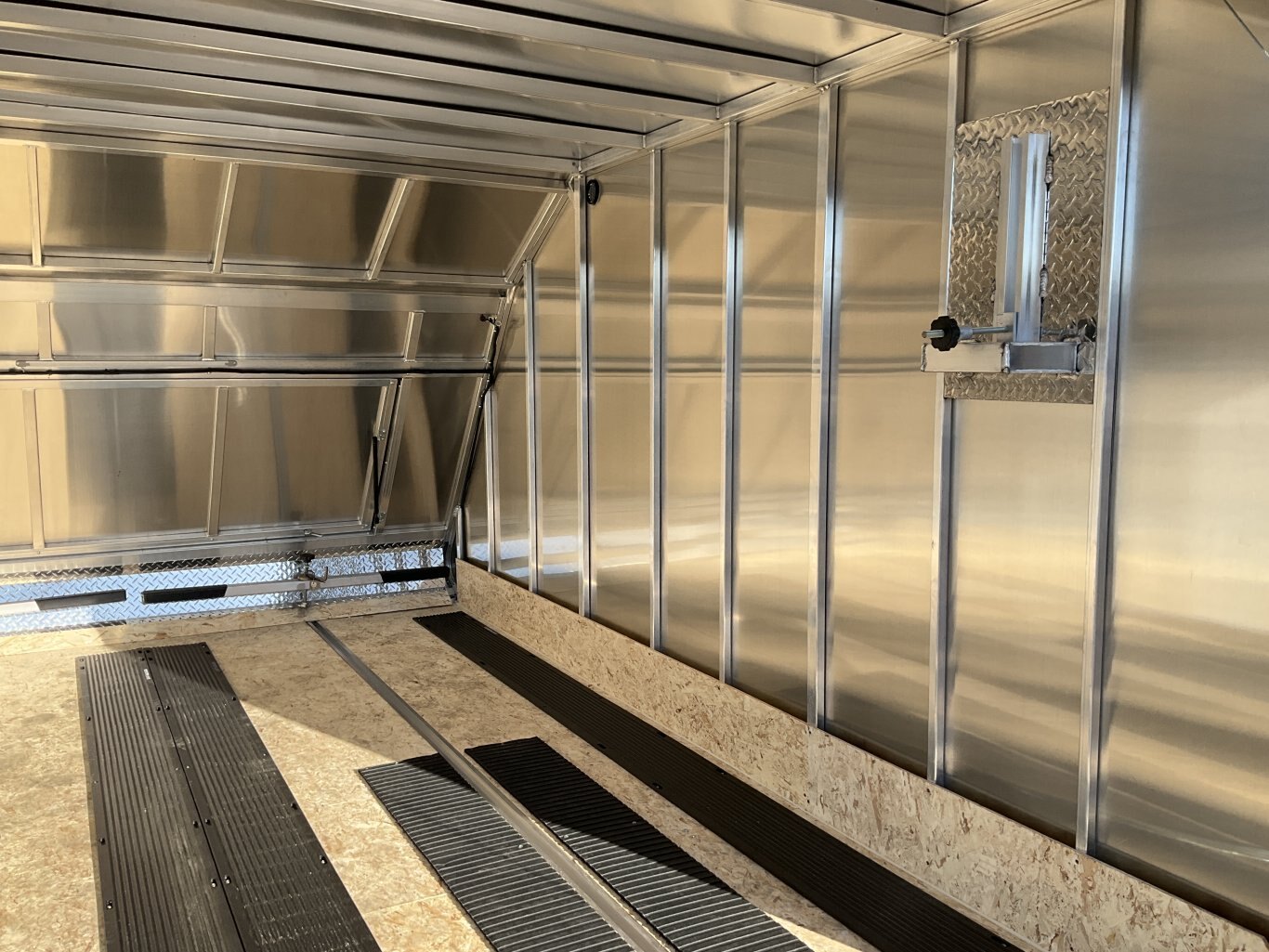 2026 Nitro 12x101 Hybrid All Aluminum Enclosed Snowmobile Trailer