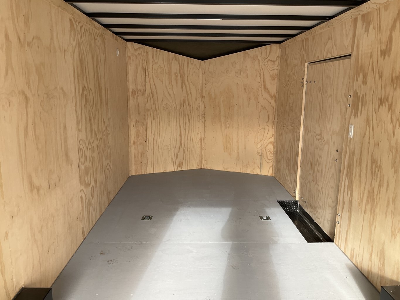 2026 Car Mate Trailers 8.5x24 Plus V Nose Avalanche Enclosed Car Hauler