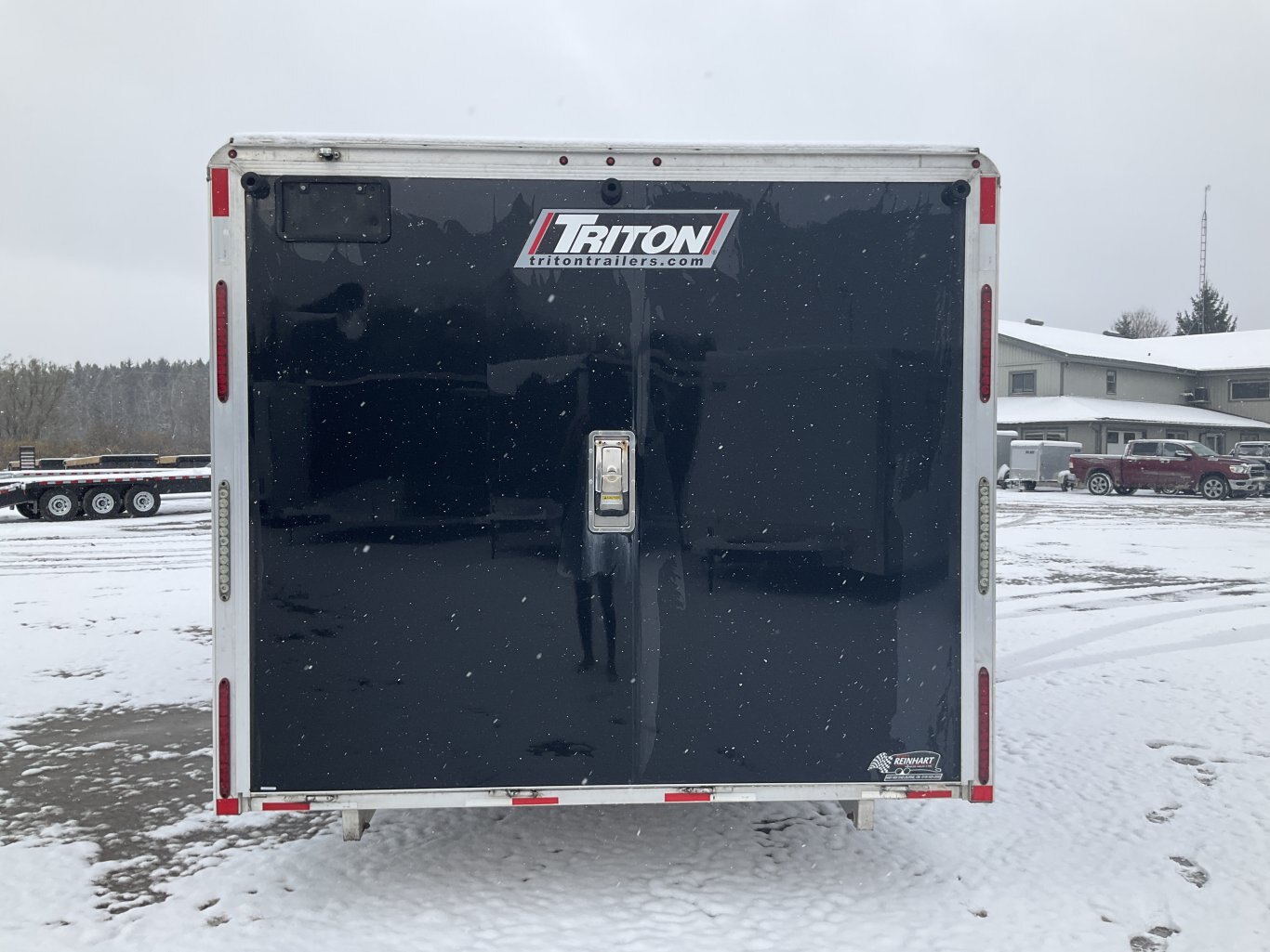 2019 Triton 8.5x22 Plus 5' V Nose All Aluminum Low Boy Snowmobile Trailer