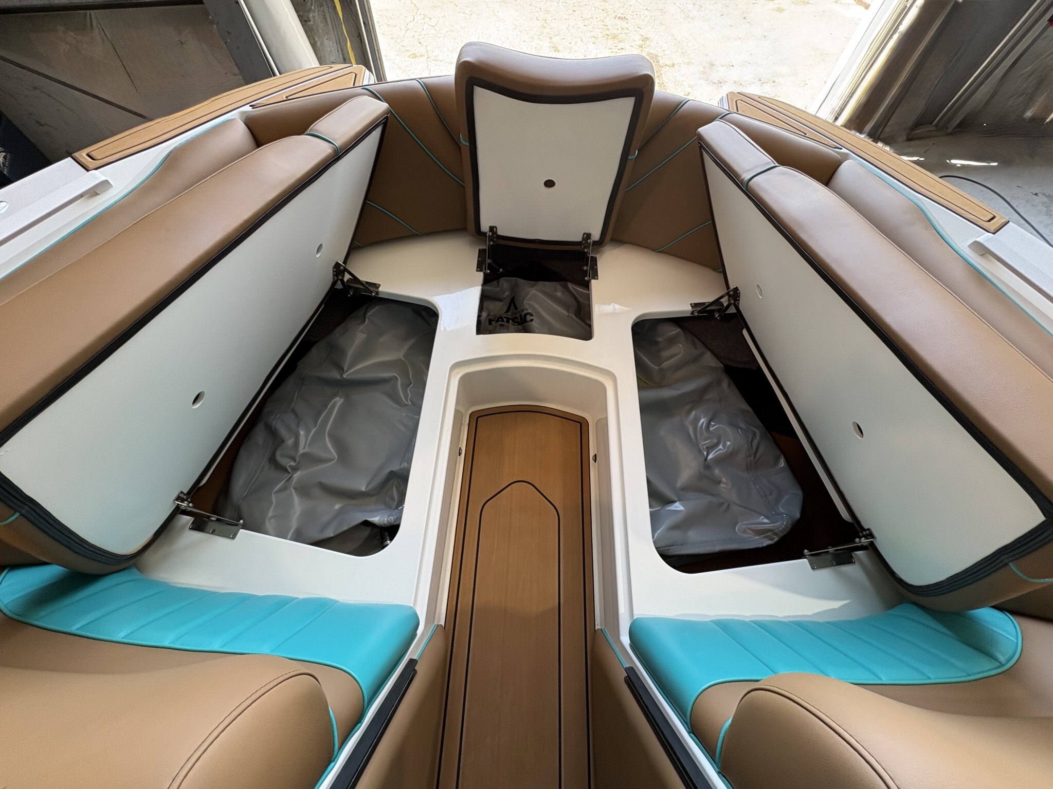 2023 MB Sports Tomcat F22' Alpha