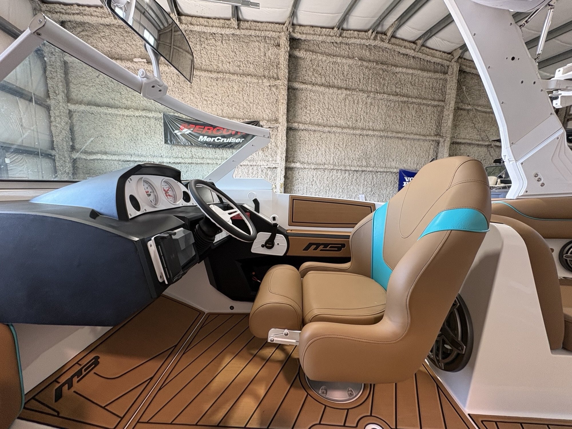 2023 MB Sports Tomcat F22' Alpha
