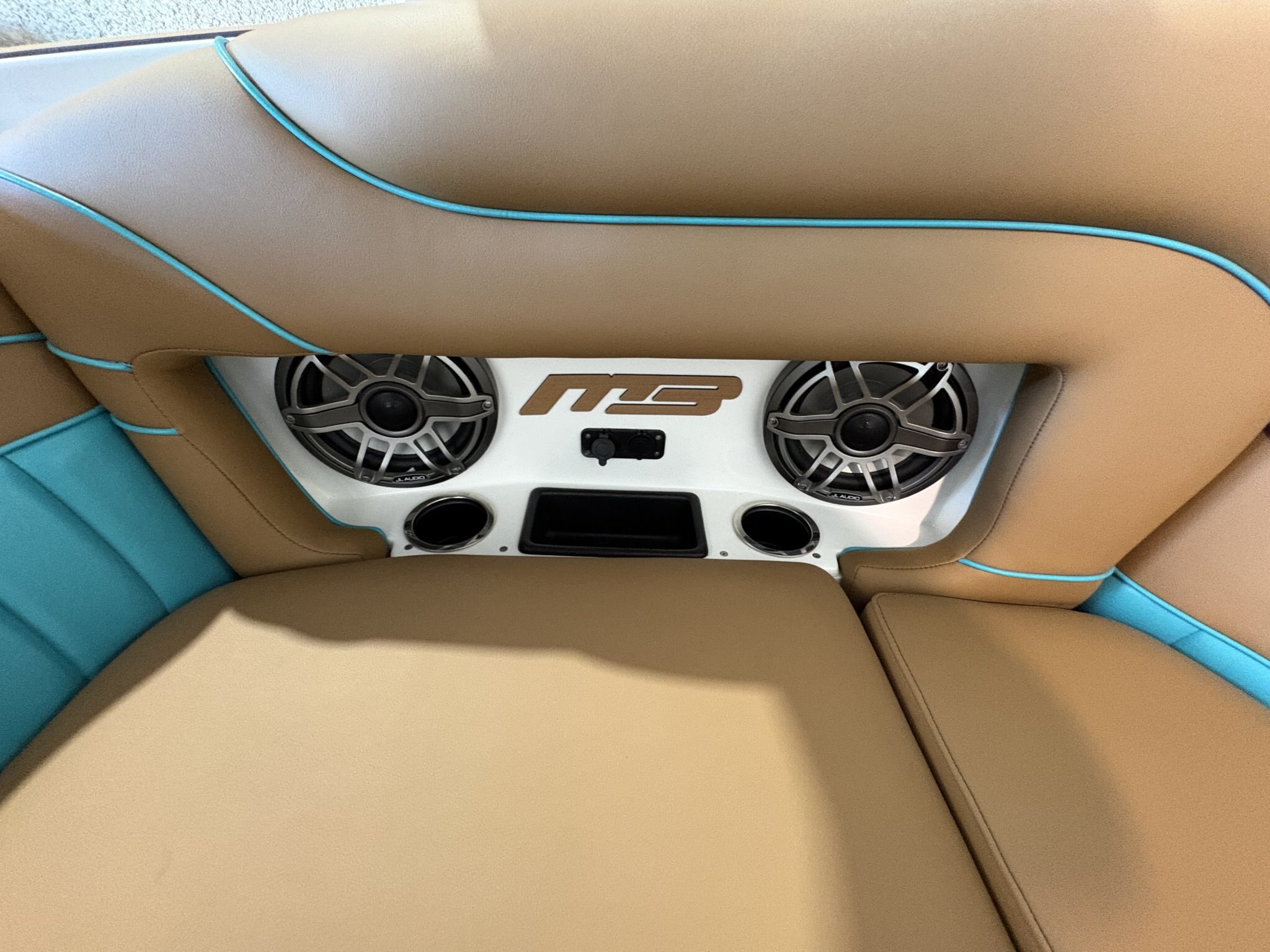 2023 MB Sports Tomcat F22' Alpha