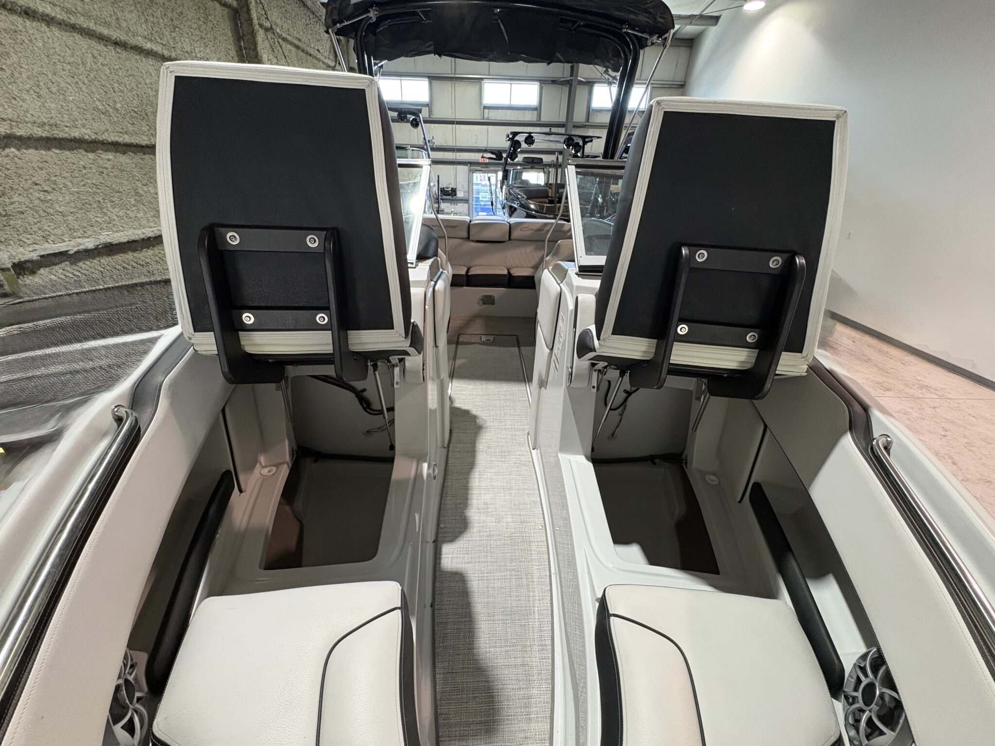 2022 Crownline 240 SS
