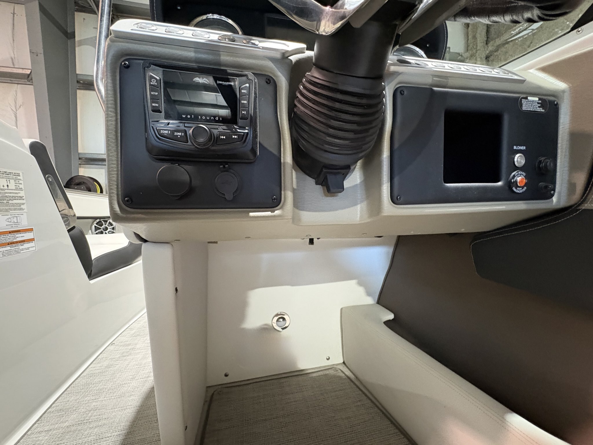 2022 Crownline 240 SS