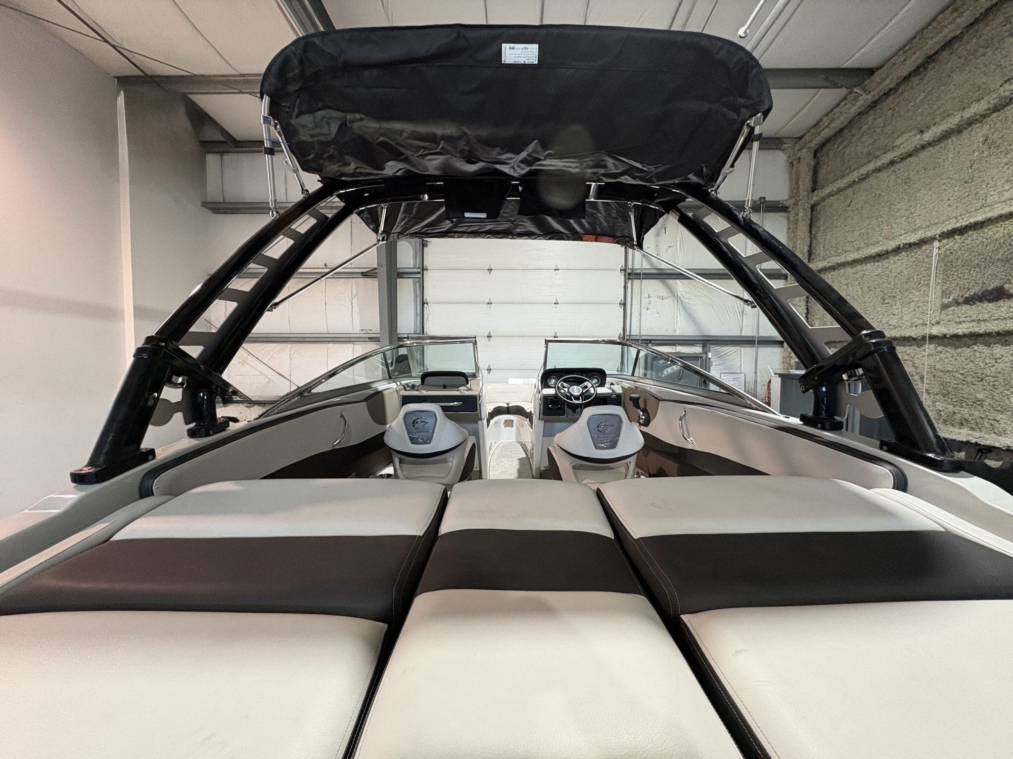 2022 Crownline 240 SS