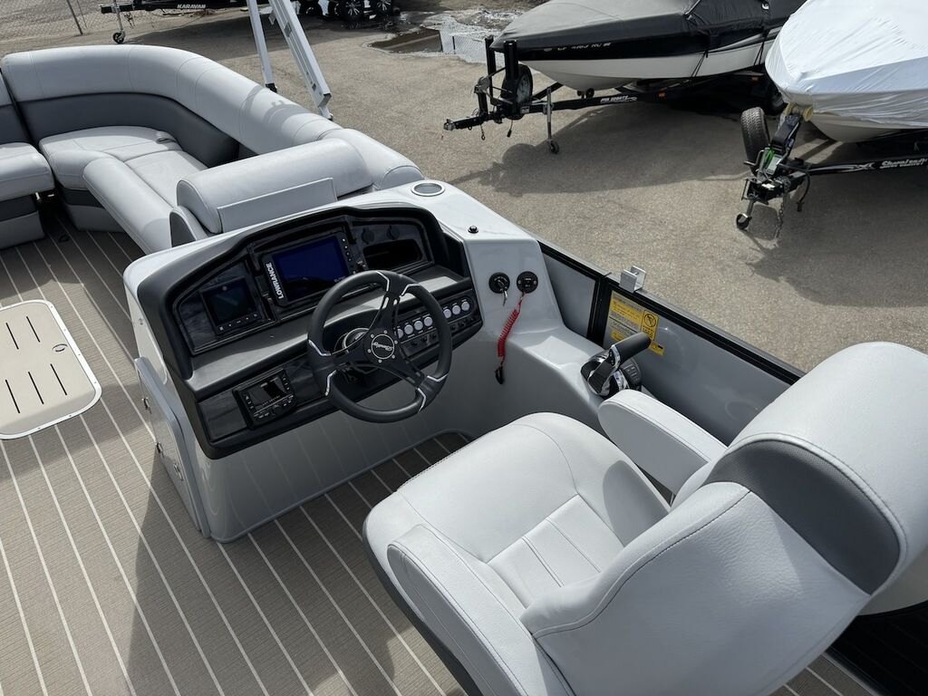 2023 BENTLEY PONTOONS ELITE 253 SWINGBACK DUAL CAPTAIN *PONTOON A PALOOZA