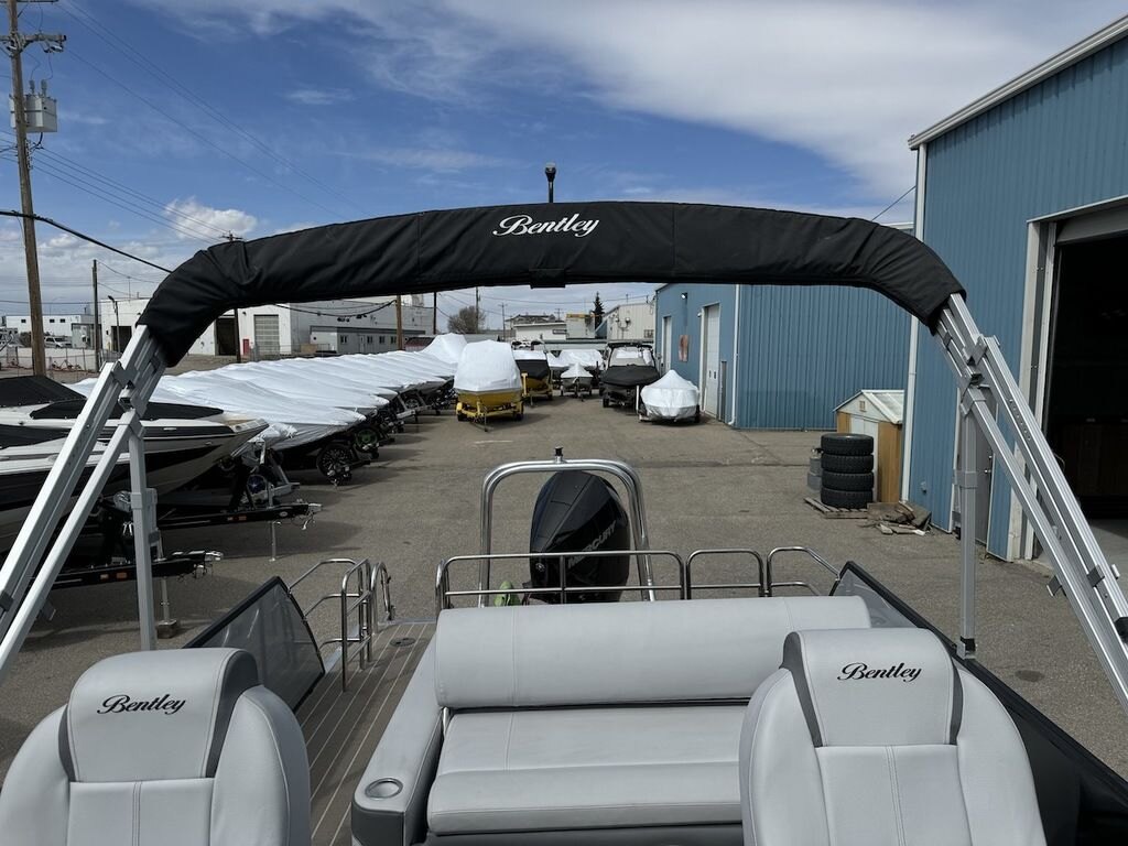 2023 BENTLEY PONTOONS ELITE 253 SWINGBACK DUAL CAPTAIN *PONTOON A PALOOZA