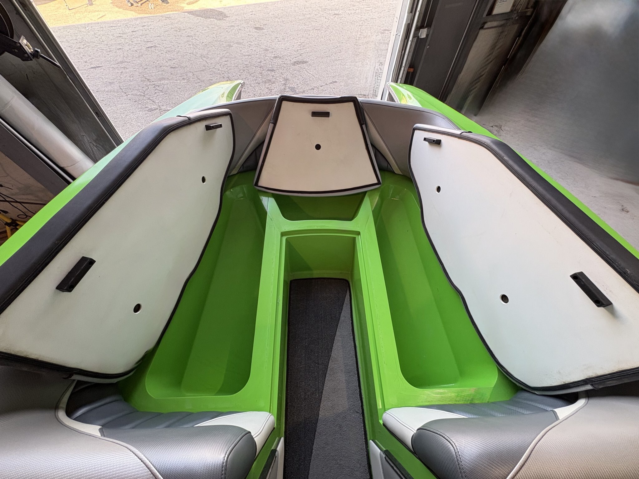 2013 MB Sports Tomcat F24