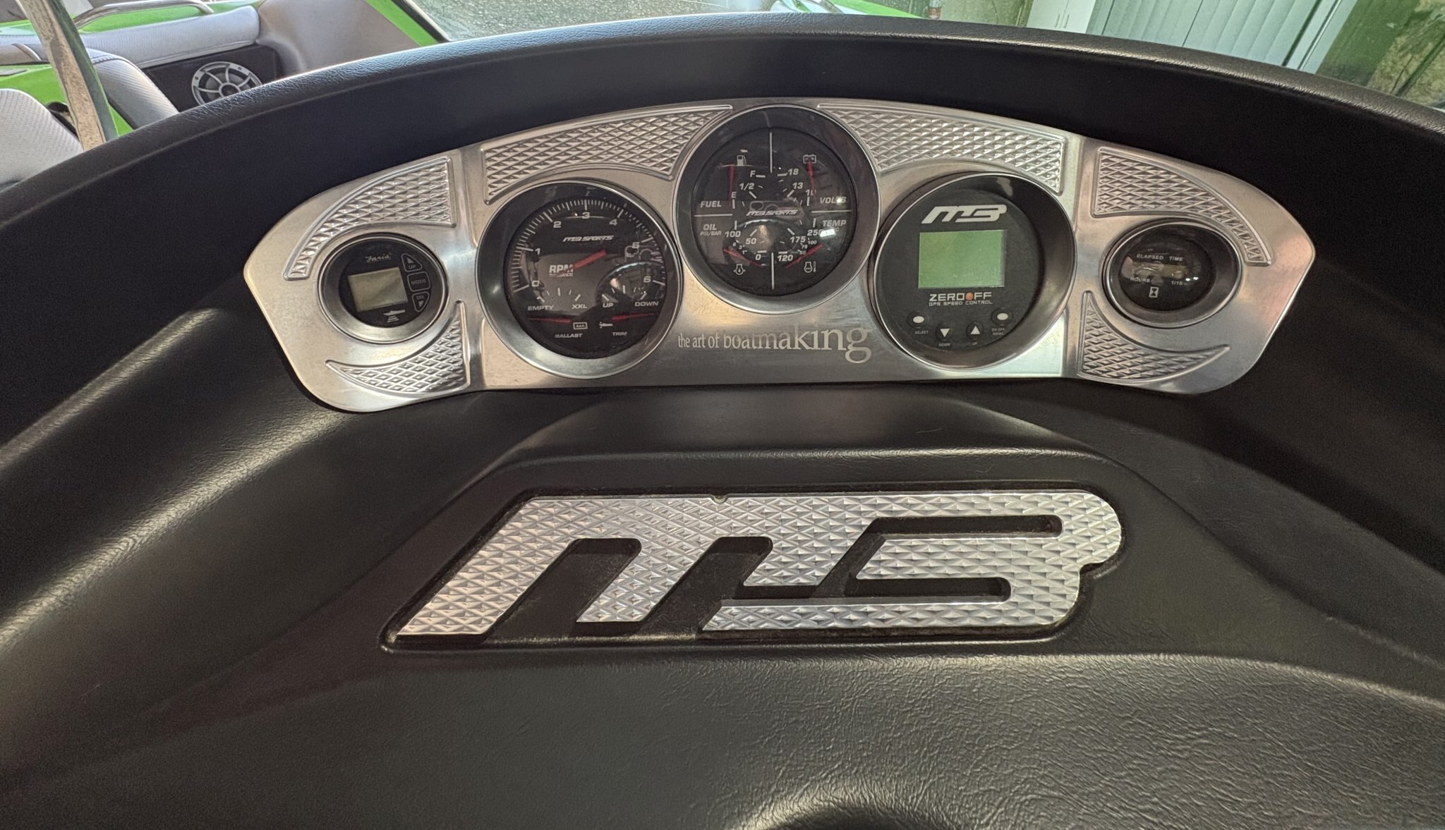 2013 MB Sports Tomcat F24