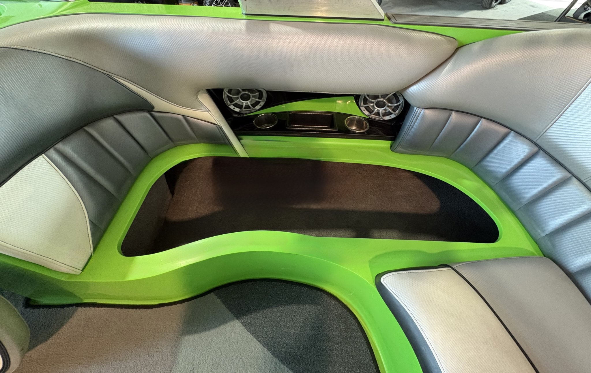 2013 MB Sports Tomcat F24