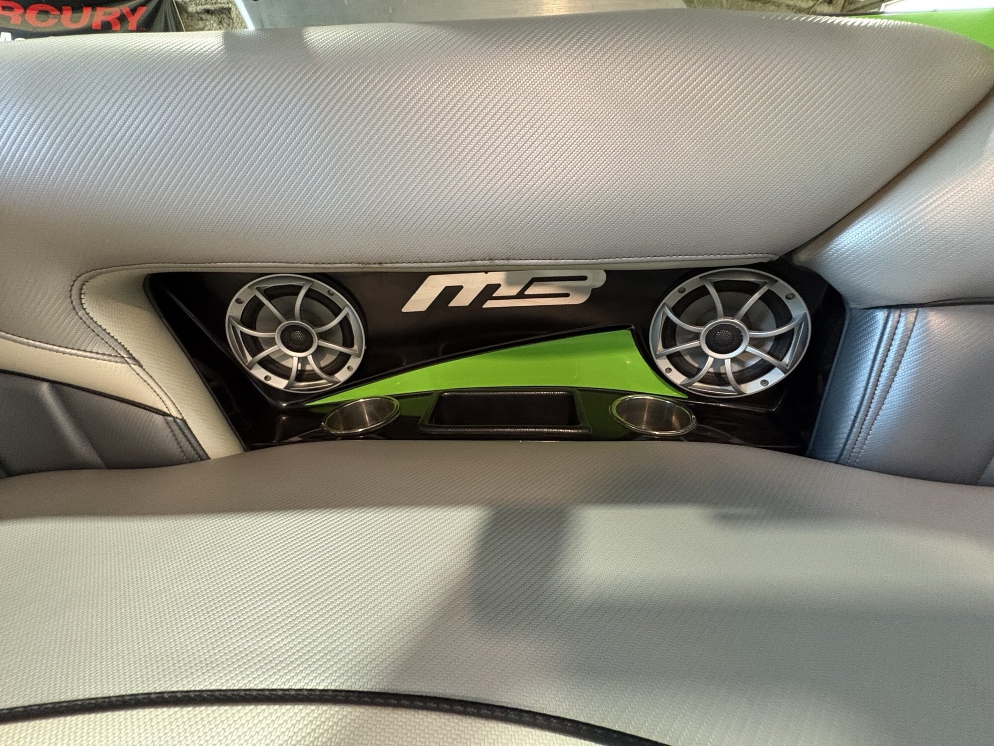2013 MB Sports Tomcat F24