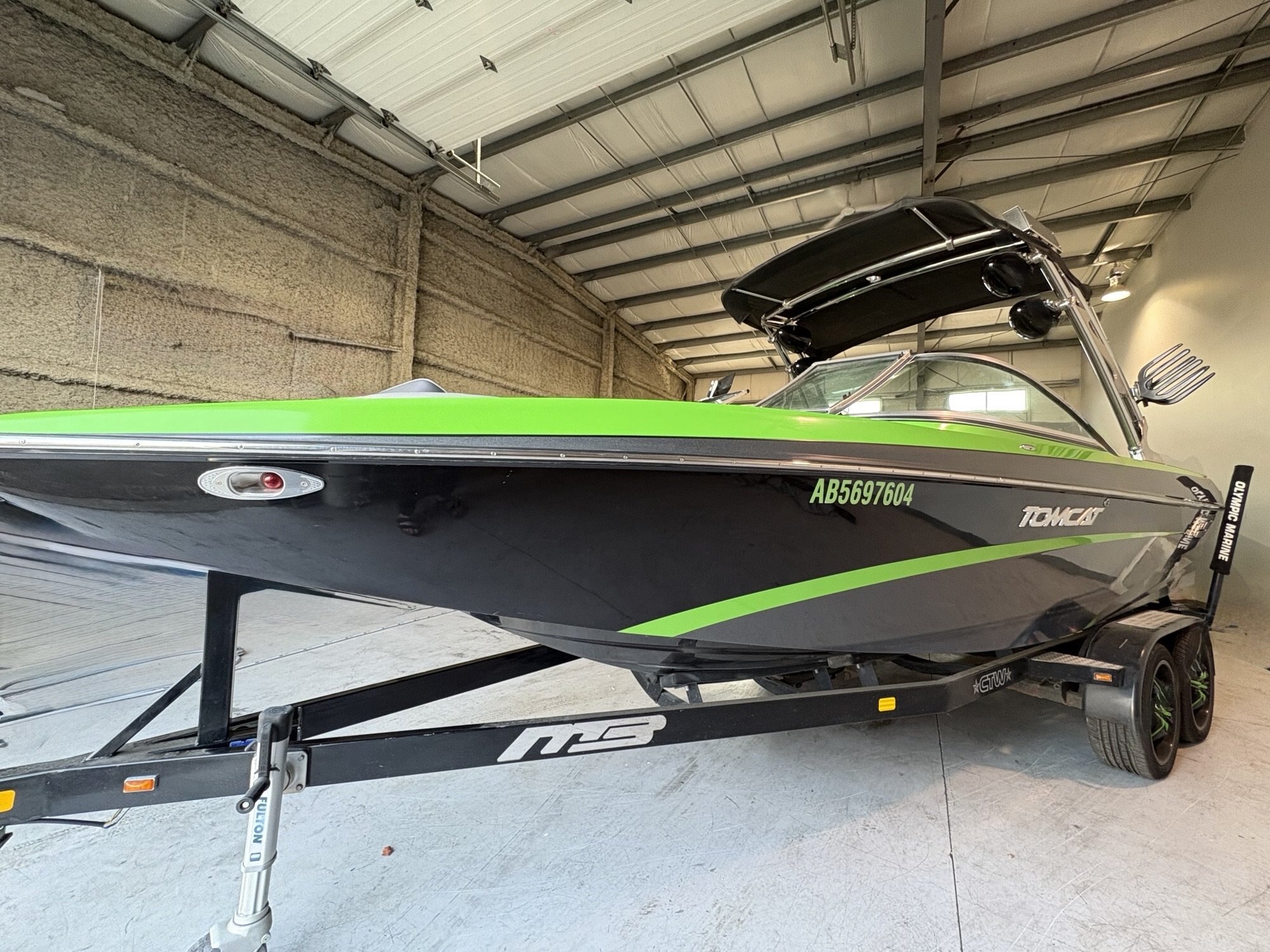 2013 MB Sports Tomcat F24