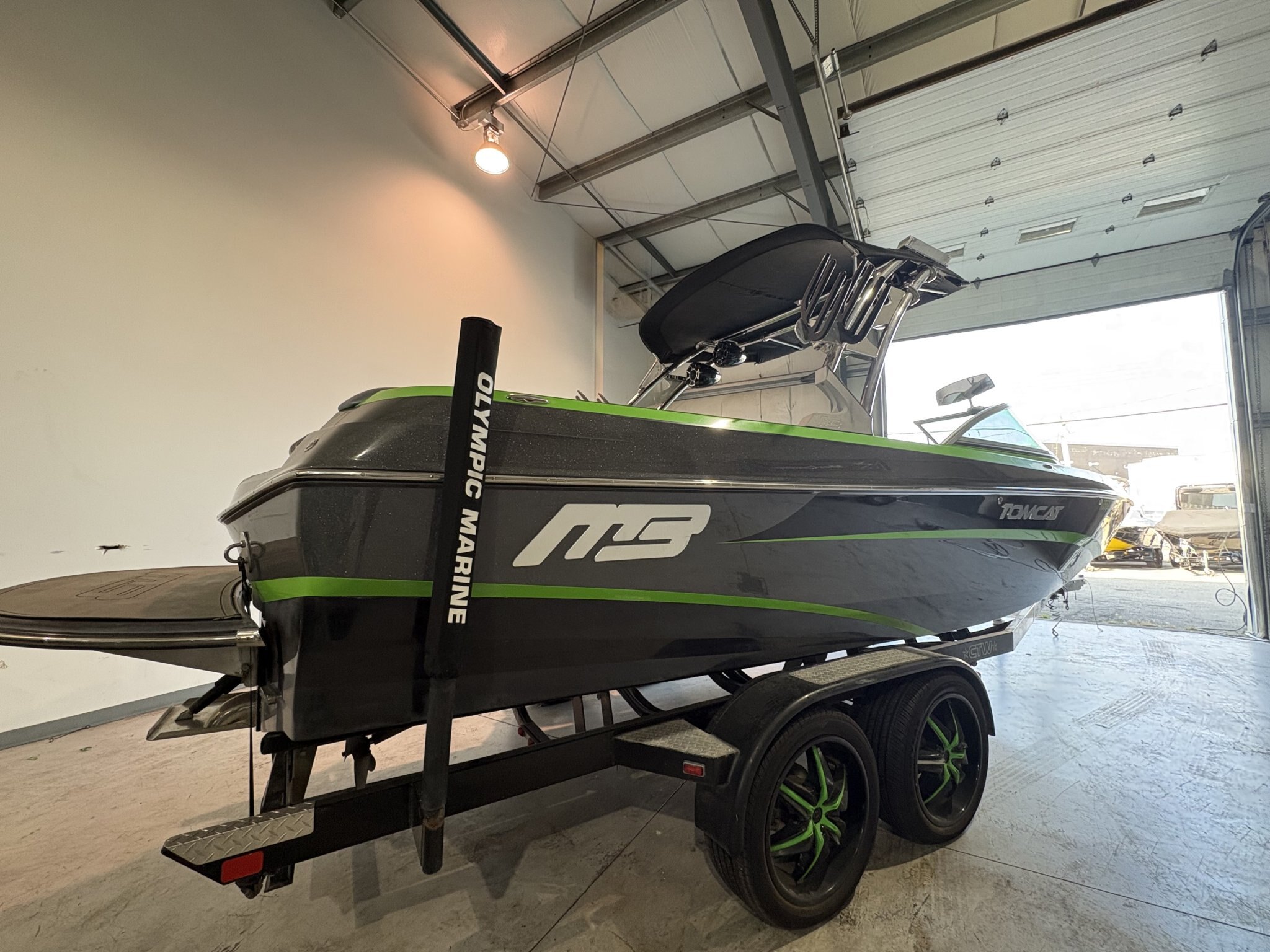 2013 MB Sports Tomcat F24
