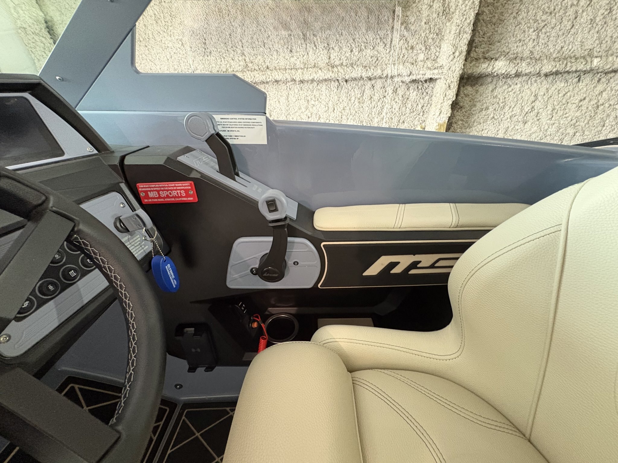 2025 MB SPORTS B52 25' ALPHA