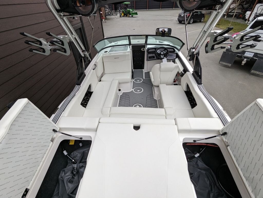 2024 MasterCraft NXT20
