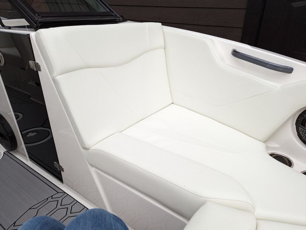 2024 MasterCraft NXT20