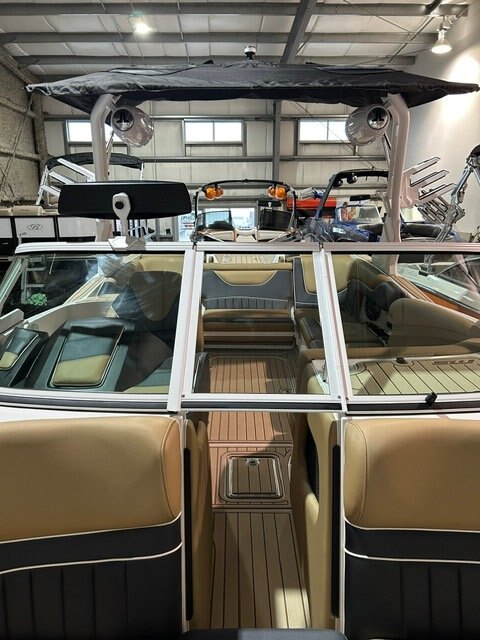 2025 MB SPORTS F22 Tomcat ALPHA